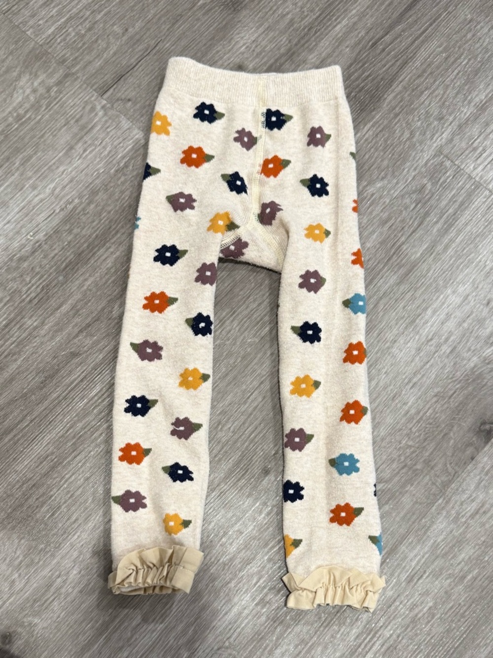 Ruffle Butts Cream Floral Ruffle Cuff Tights